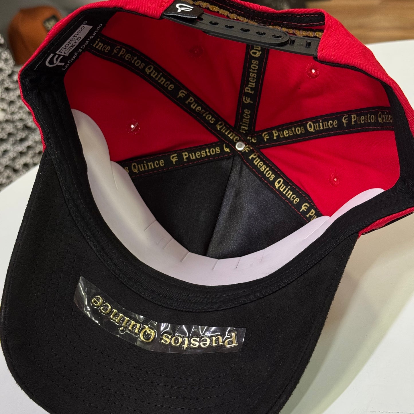 FLORENCE CAPS - "ROJA GALLO DORADO"