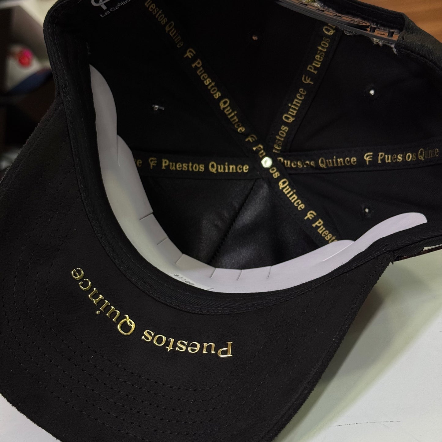 FLORENCE CAPS - "NEGRA GALLO GOLD"