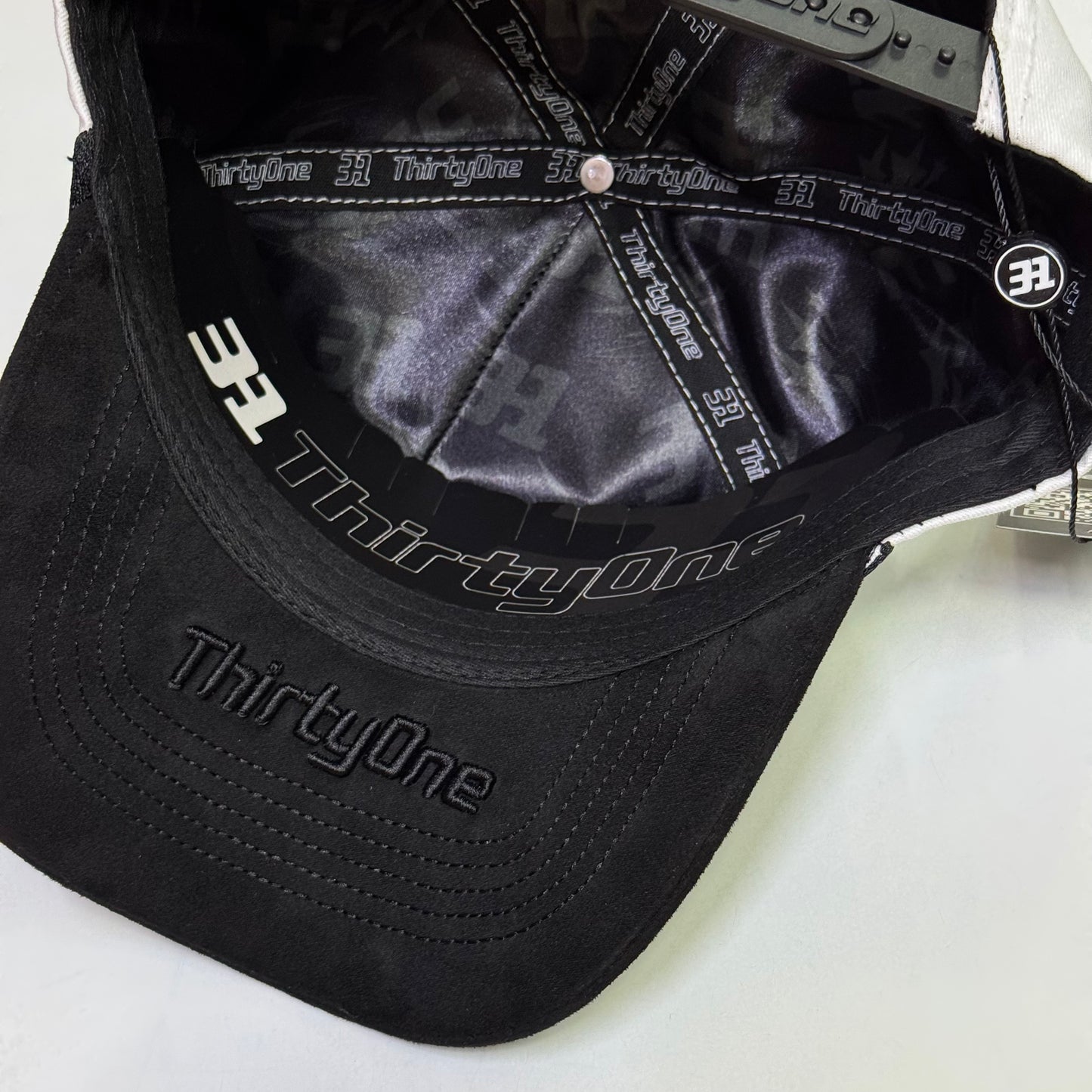 31 HATS - "31ERS CHAMPIONS"