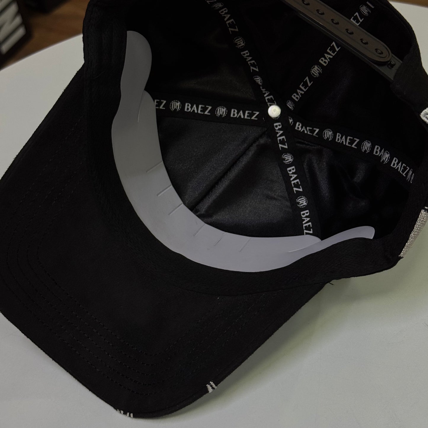 BAEZ X OSCAR MAYDON - "QUIEN ME CUIDA NO DUERME"