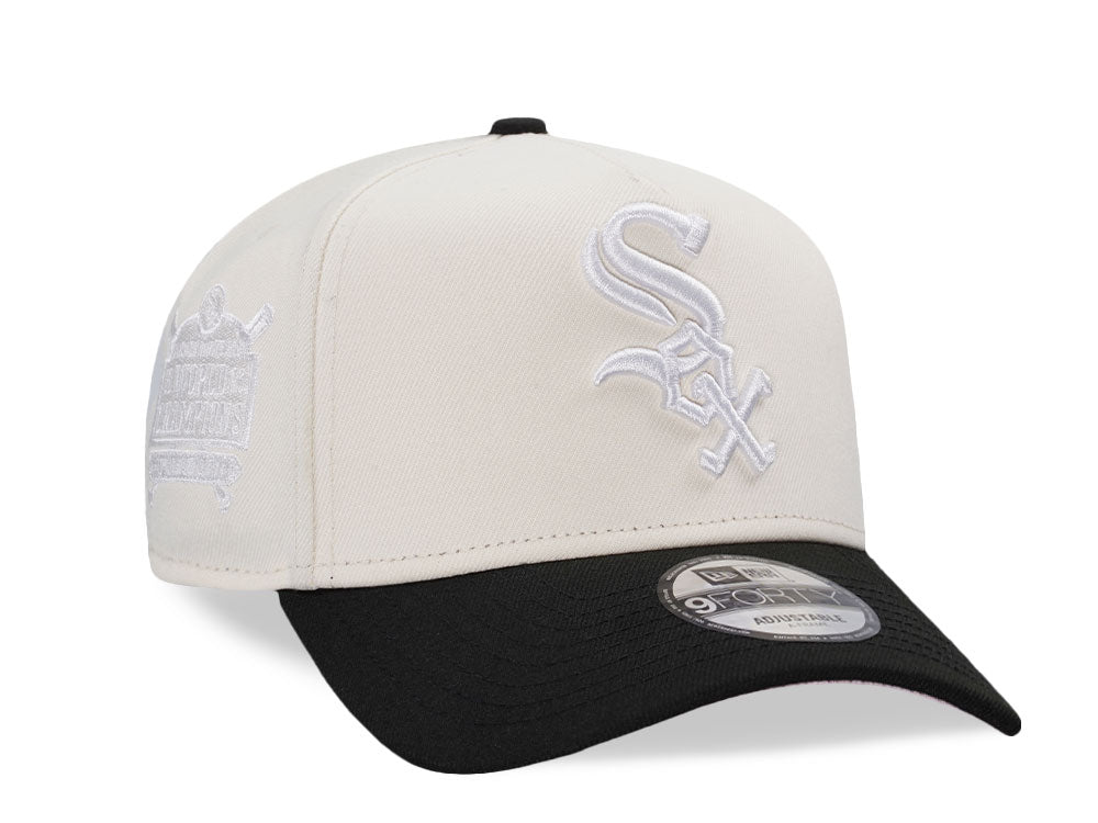 NEW ERA 9FORTY CHICAGO WHITE SOX WORLD CHAMPIONS 2005 WHITE OUT PINK