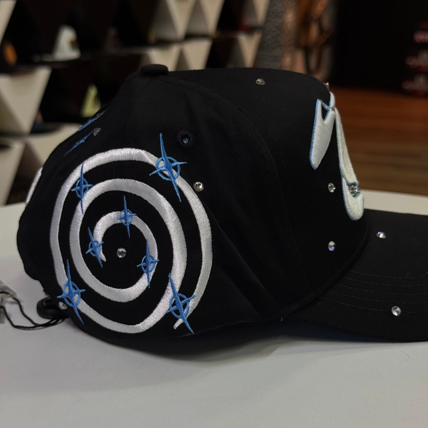 31 HATS - "T STAR" 2TH ANNIVERSARY