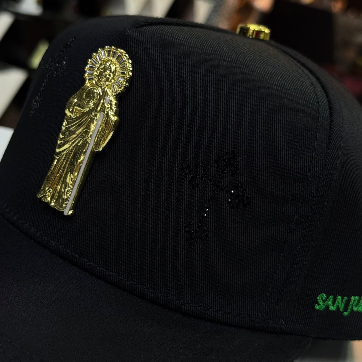 BIGG BOSS - "SAN JUDAS GOLD BLACK"