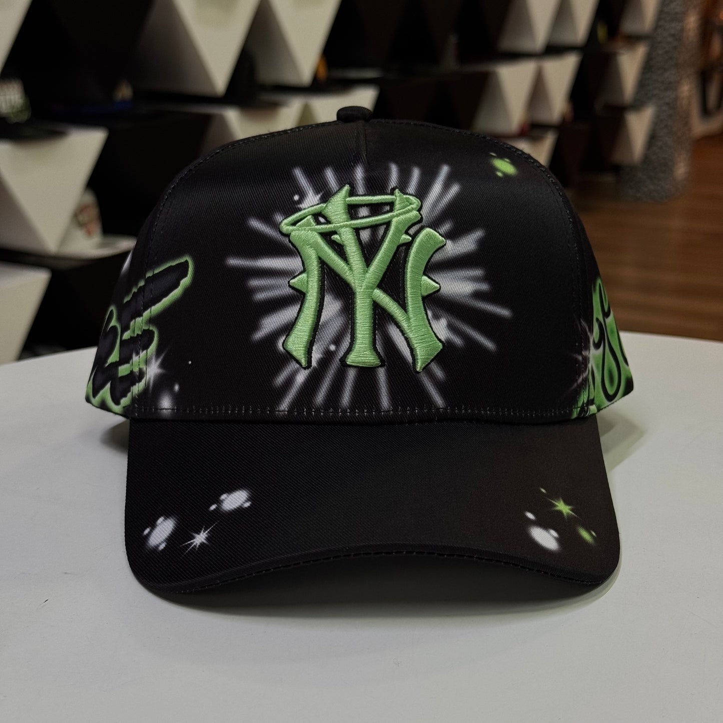 31 HATS - "NY GRAFFITI"