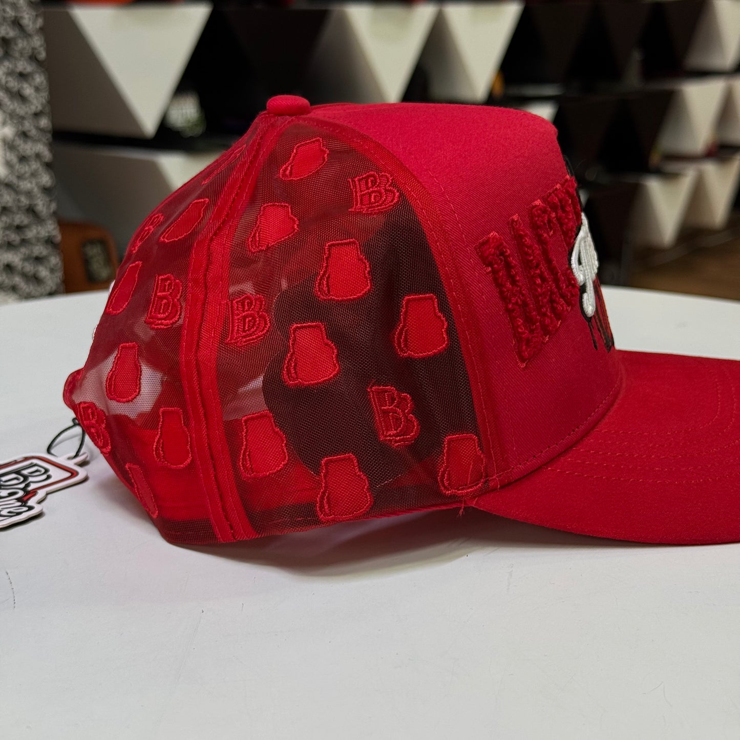 31 HATS X BACKPACKBOYZ  - "LA MOCHILA"