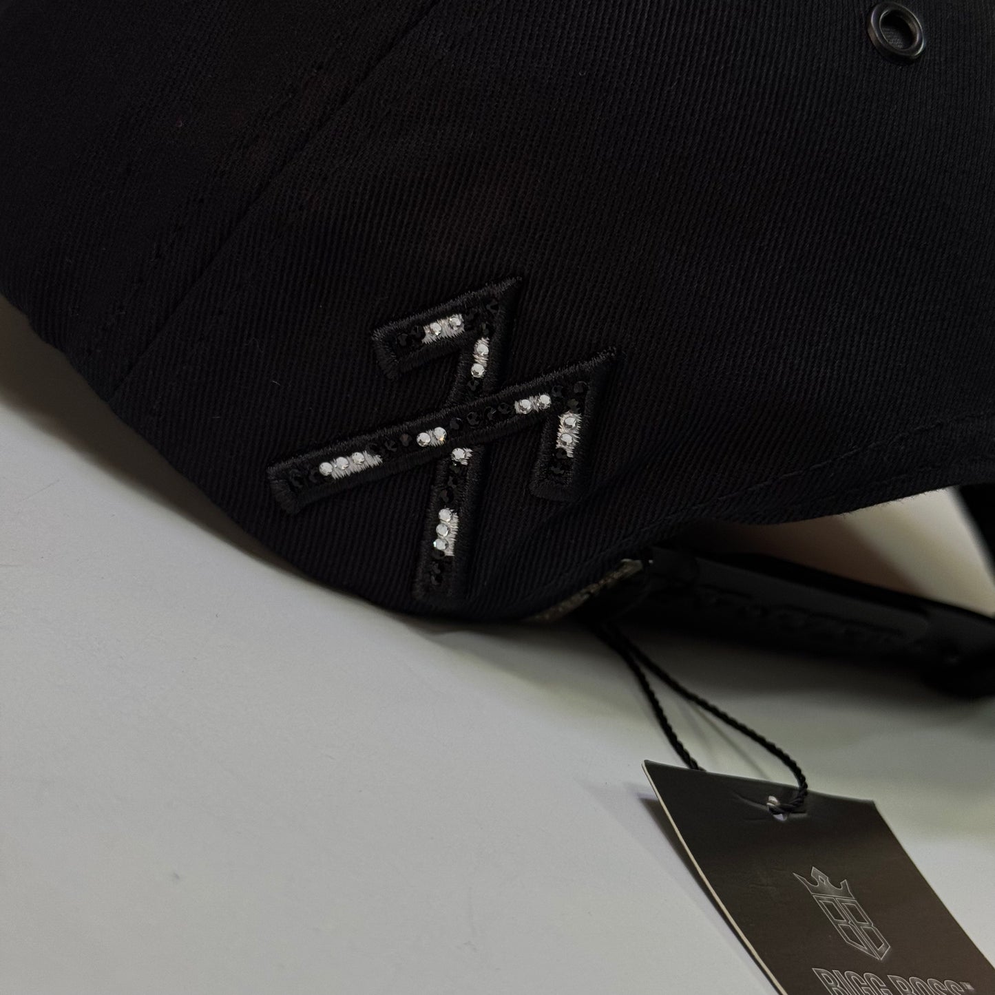 BIGG BOSS - "ELEGUA"