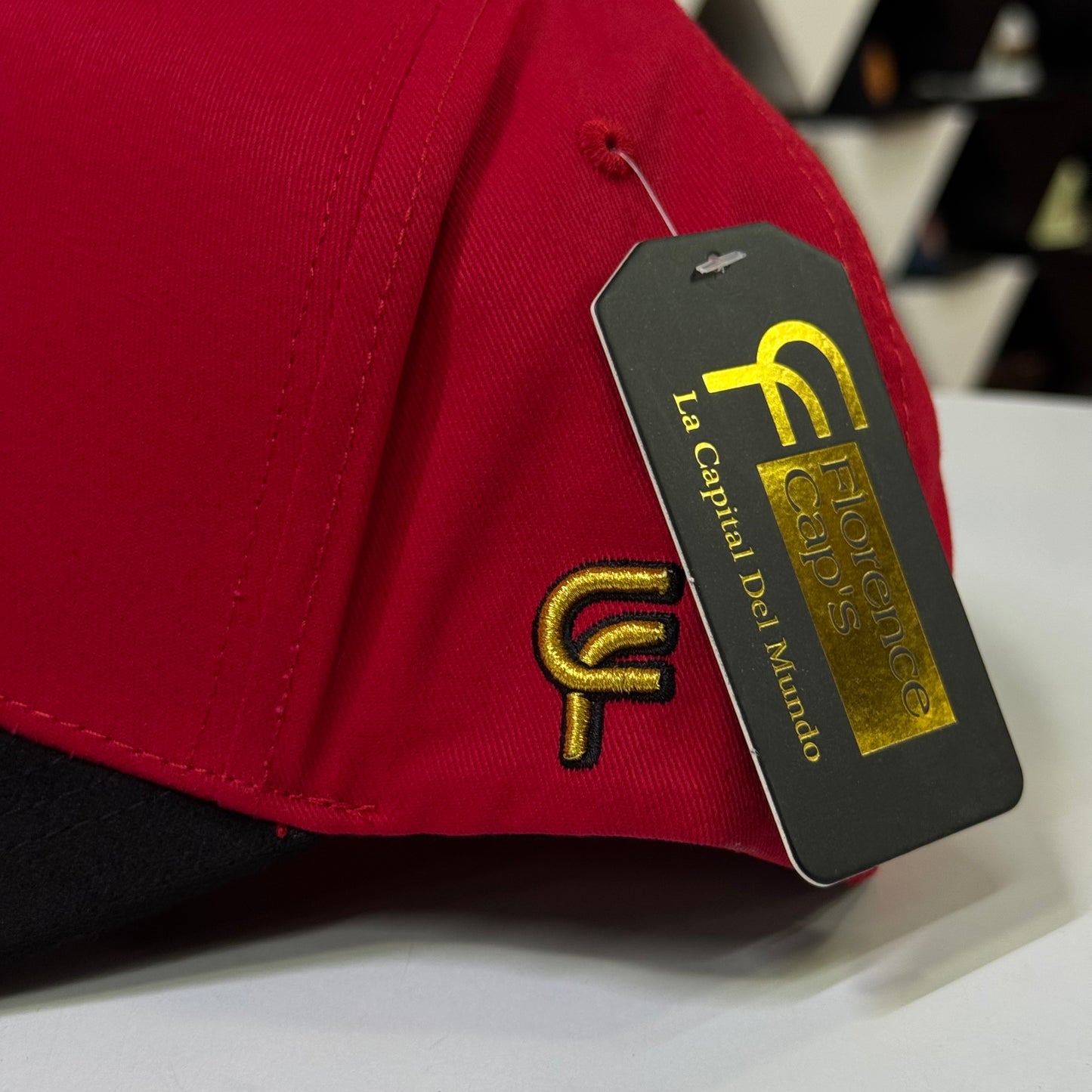 FLORENCE CAPS - "ROJA GALLO DORADO"