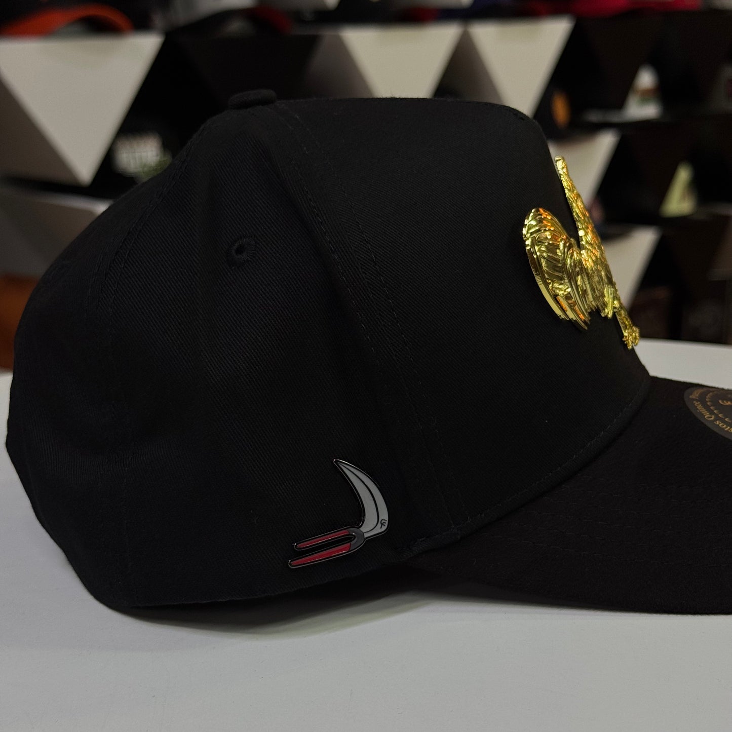 FLORENCE CAPS - "NEGRA GALLO GOLD"