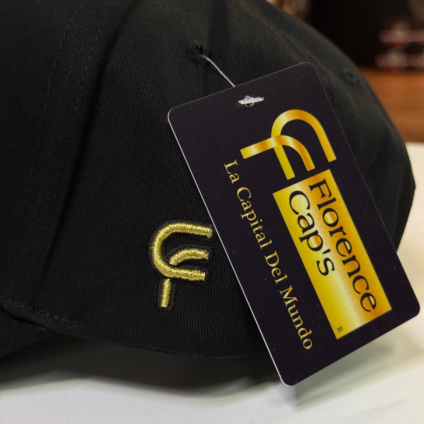 FLORENCE CAPS - "NEGRA GALLO GOLD"