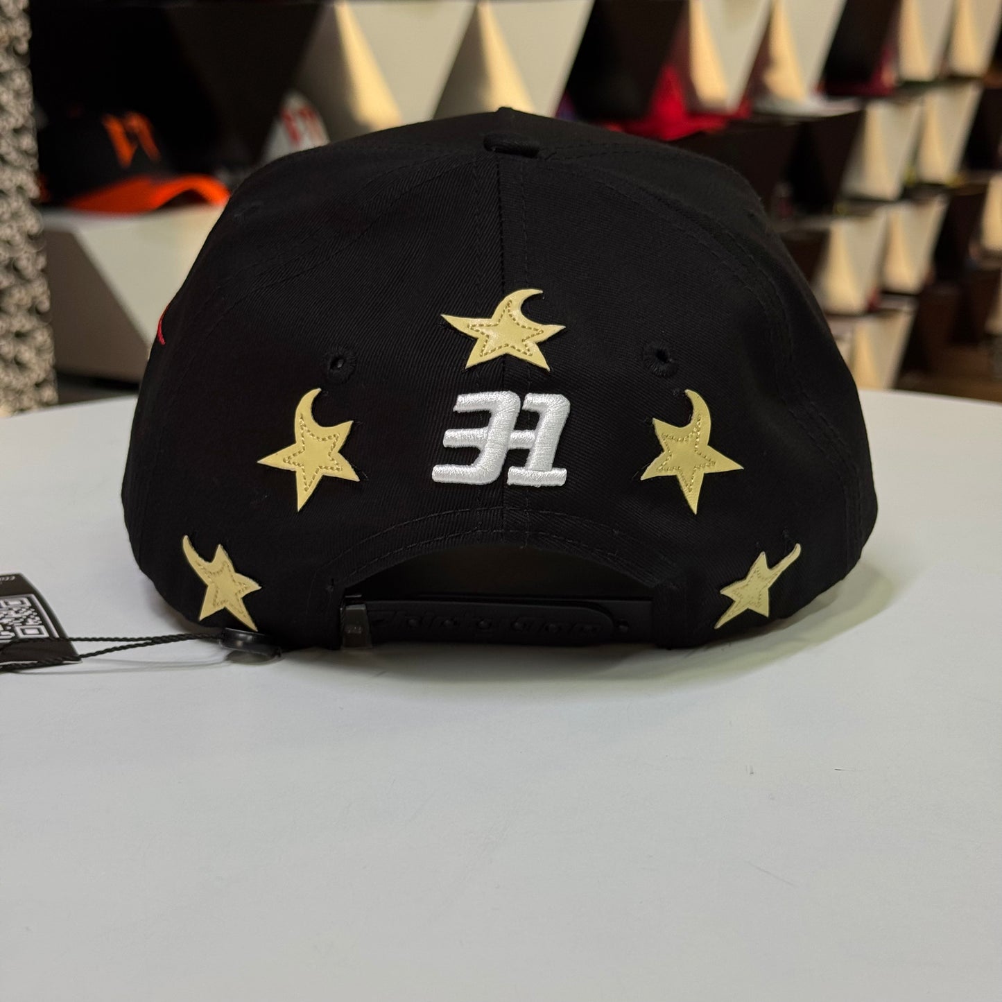 31 HATS - "ALL STARS"