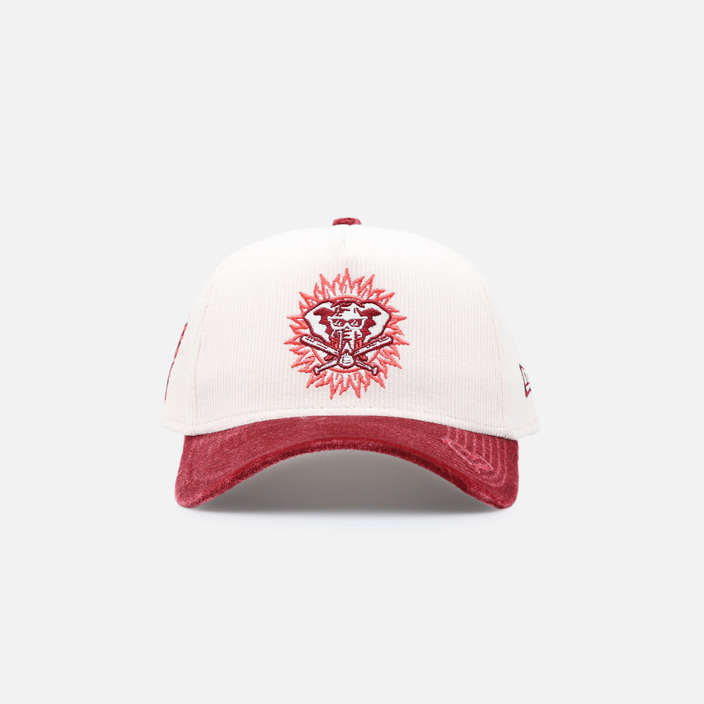 NEW ERA 9FORTY OAKLAND ATHLETICS PREMIUM CORDUROY VELVET