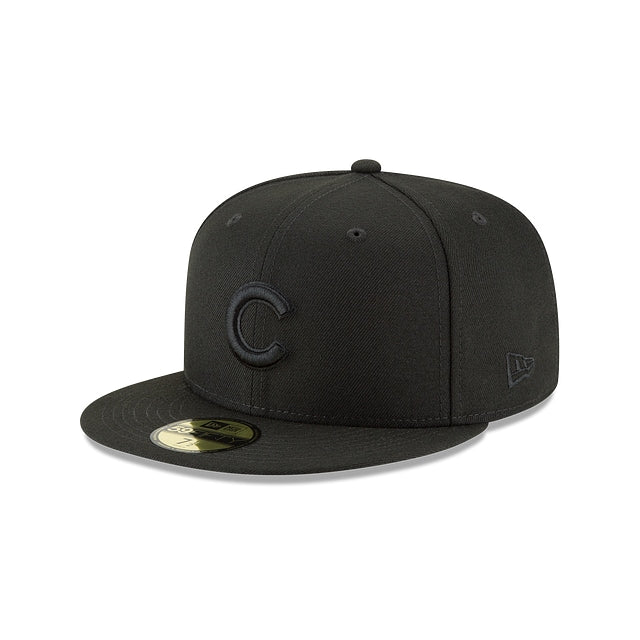NEW ERA 59FIFTY BASICA CHICAGO CUBS BLACKOUT